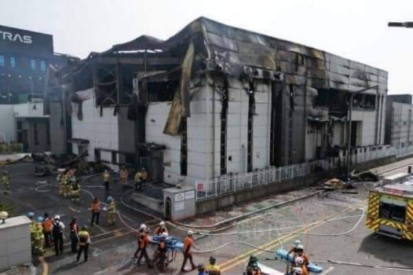 দক্ষিন কোরিয়ায় কারখানায় আগুন লেগে নিহত ২০